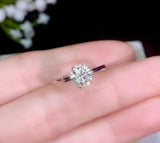 13号モアサナイト 1ct シンプルなソリティアリング
