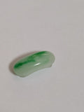 翡翠 ルース 緑色 オーバル形 18mm x 6.8mm