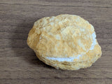5cm黄色い石の二つ折りケース