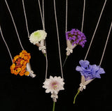 【生花を飾るネックレス】その日の気分で花を着替える ｜ オーダーメイド可